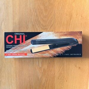 CHI Ceramic Hairstyling Iron NWT